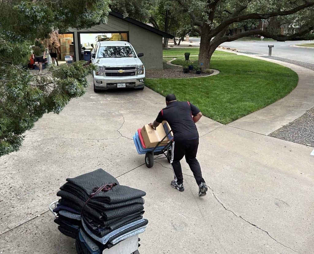 serving lubbock residents as expert movers